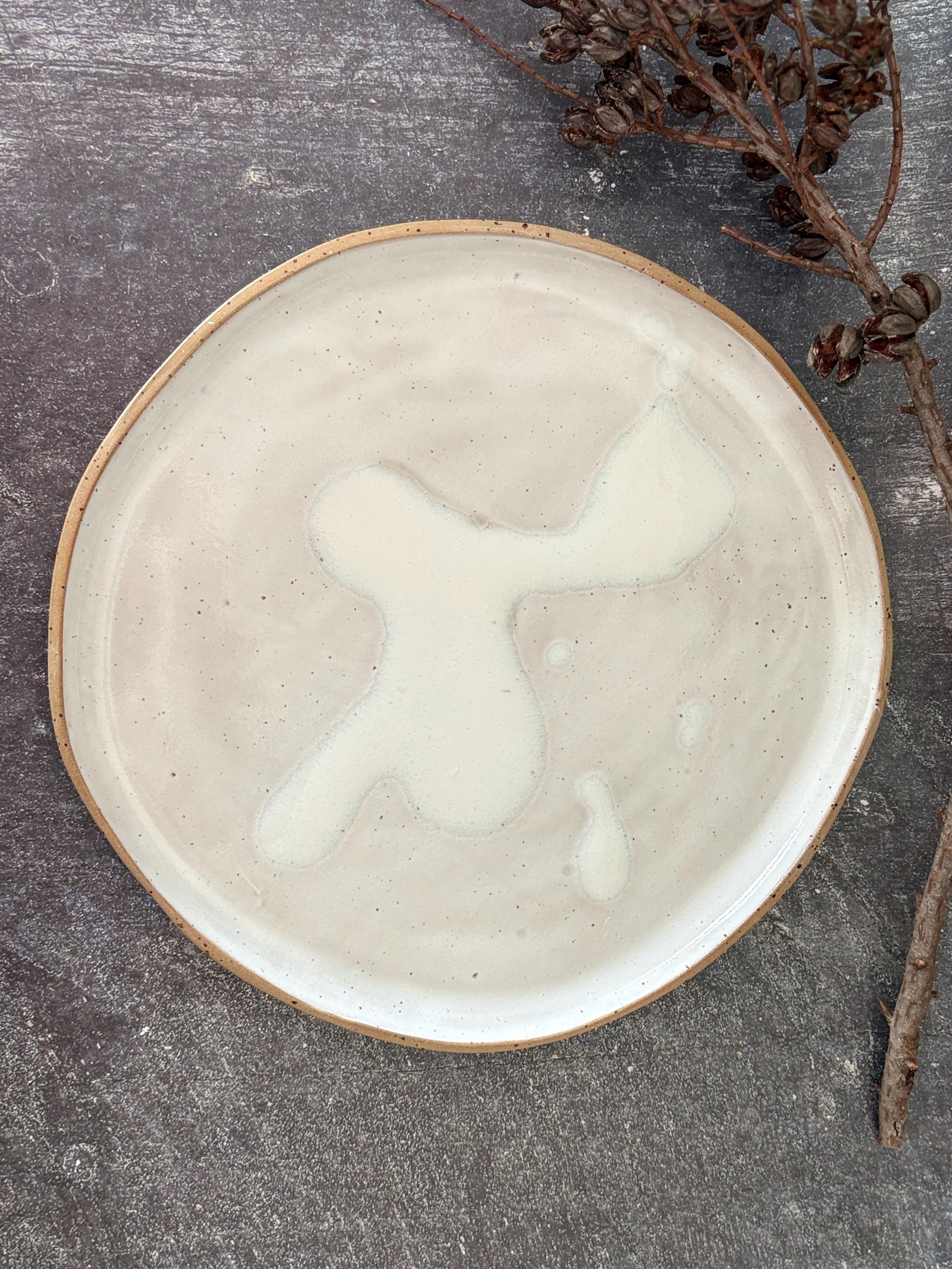 Organic Shaped White Ceramic Dinner Plates (3 Sizes)